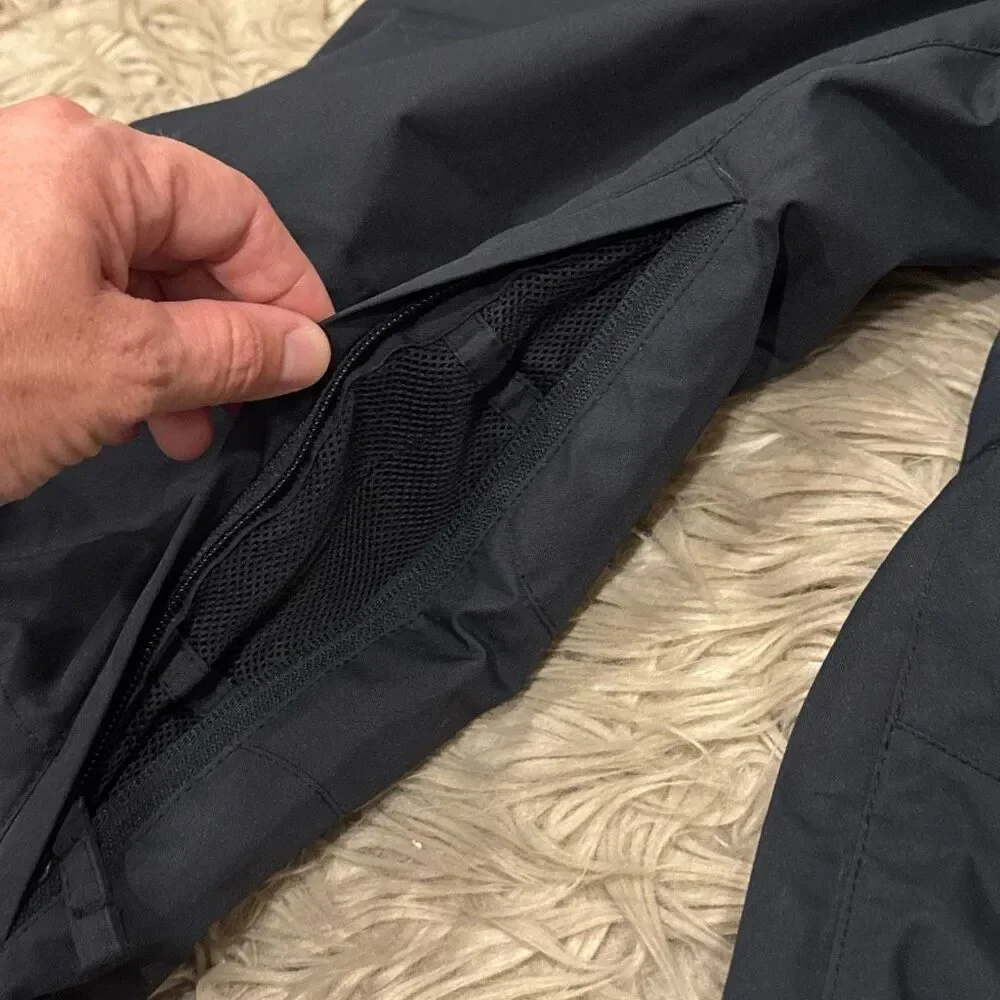Quicksilver snow pants size 14